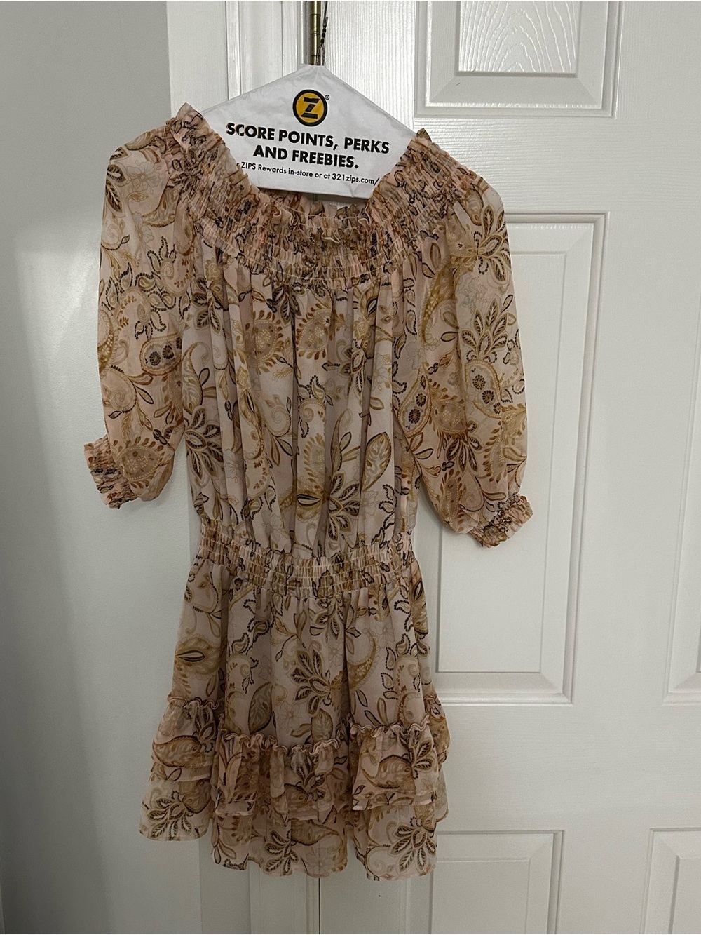 Off-Shoulder Cream Floral Tiered Mini Dress - Picture 2 of 4